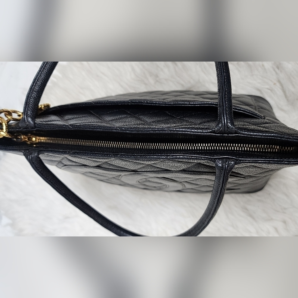 CHANEL Caviar Maidallon Bag - Picture 14 of 15